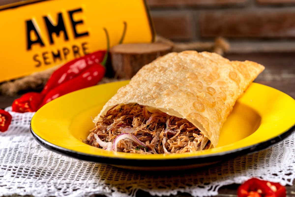 Pastel de carne de sol (individual)